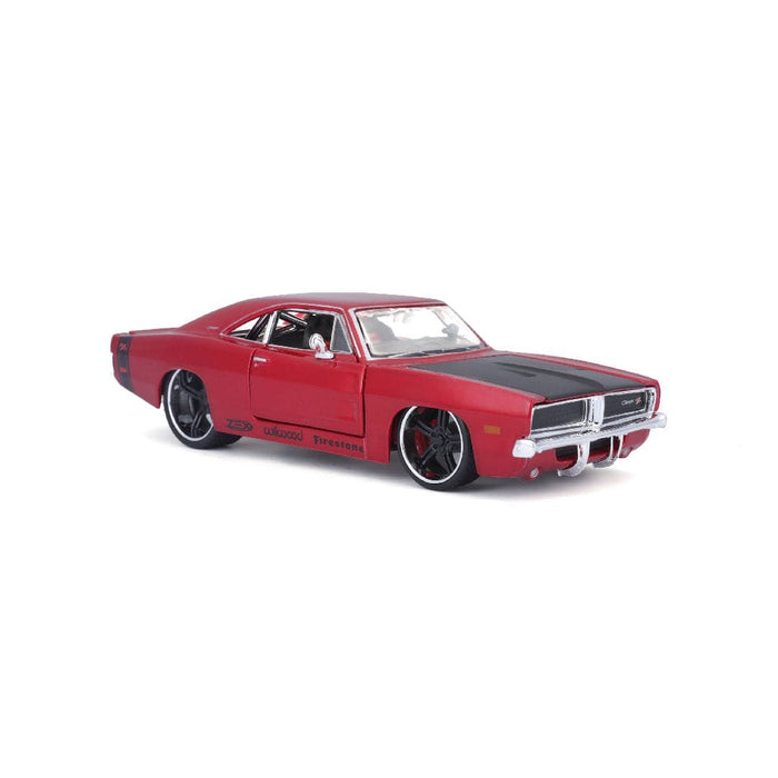MAI32537 Maisto 1/24 Muscle 1969 Dodge Charger R/T (Red)