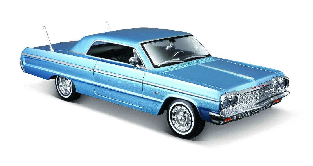 MAI32908 Maisto 1/24 SE 1964 Chevrolet Impala (Metallic Blue)