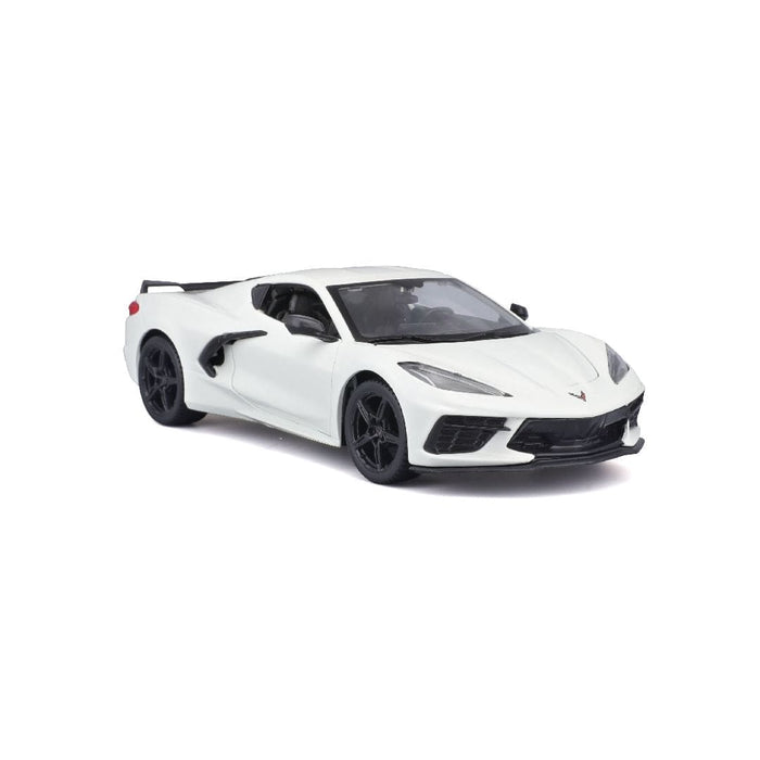 MAI39525 Maisto 1/24 AL 2020 Chevrolet Corvette Stingray Coupe (White)