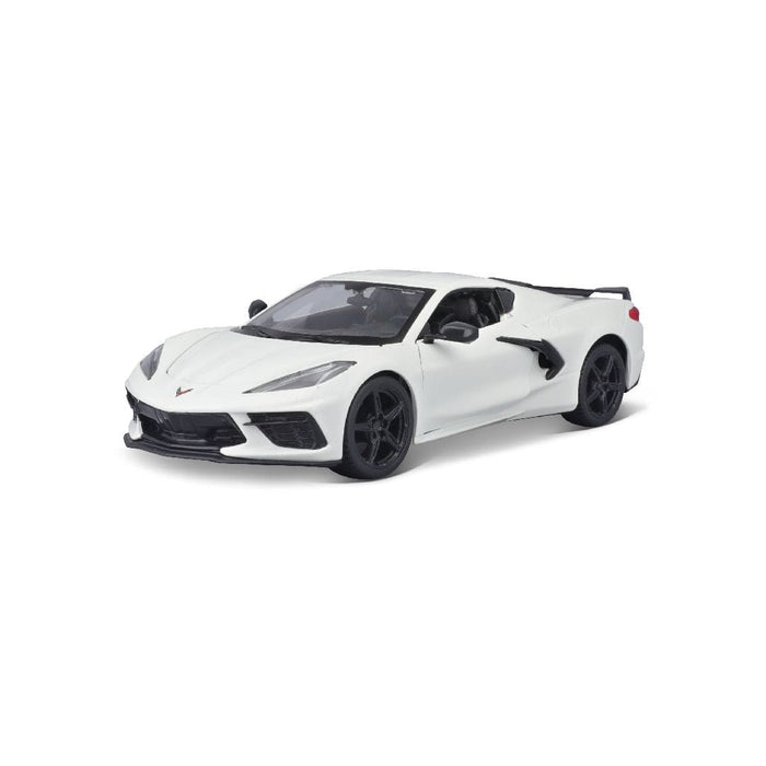 MAI39525 Maisto 1/24 AL 2020 Chevrolet Corvette Stingray Coupe (White)