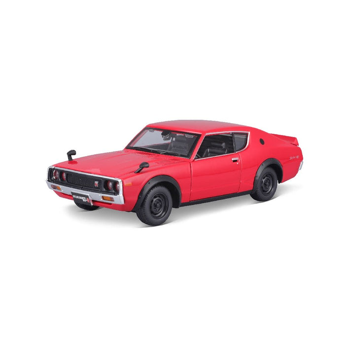 MAI39528 Maisto 1/24 AL 1973 Nissan Skyline 2000GT-R (Red)
