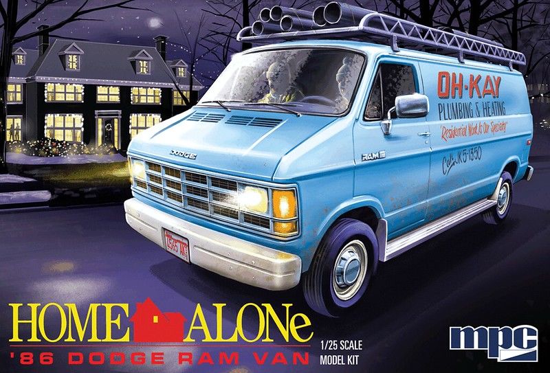 MPC1032/12 AMT 1986 Dodge Ram Van Home Alone