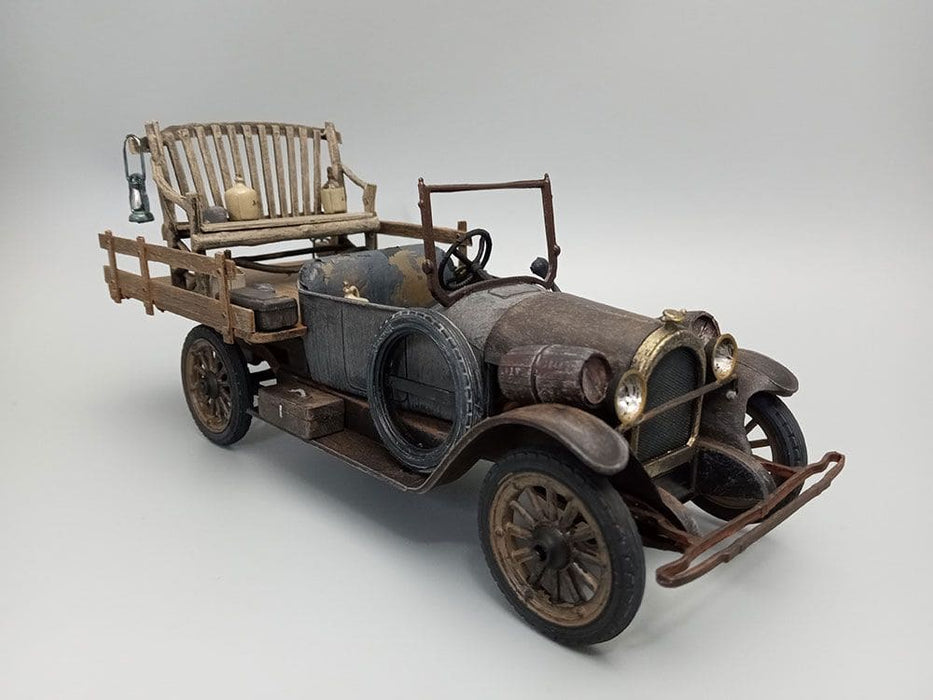 MPC988/12 AMT 1/25 Granny's Hot Rod George Barris