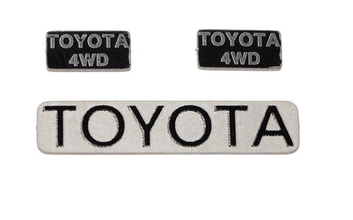 RC4Z-S1103 RC4WD Metal Emblems for 1985/87 Toyota Pickup/Xtracab