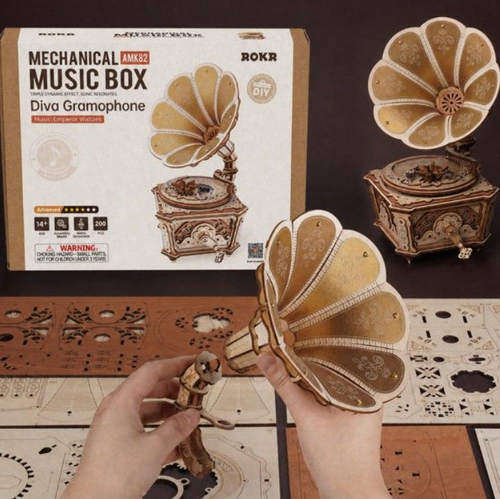 ROEAMK82 Rolife Diva Gramophone 3D Wooden Puzzle