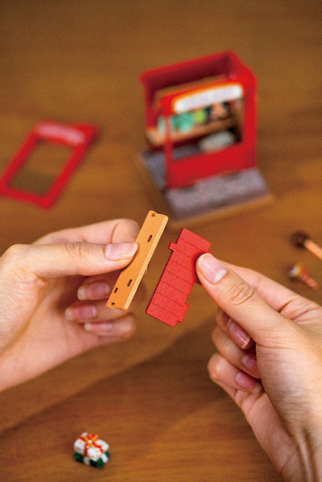 ROEDS042 Rolife Cocoa Shop DIY Miniature Doll House Kit