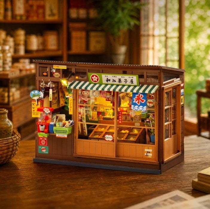 ROETGE05 Rolife Nostalgic Corner Shop DIY Minature House Kit