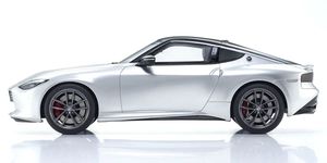 KYOKSR18056S Kyosho Samurai Diecast 1/18 Nissan Fairlady Z (Silver)