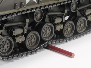 TAM56048 1/16 R/C M4 Sherman 105mm Howitzer (Mechanical Steering System)