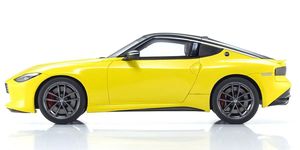 KYOKSR18056Y Kyosho Samurai Diecast 1/18 Nissan Fairlady Z (Yellow)