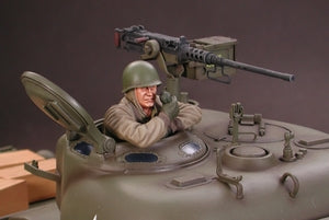 TAM56014 RC M4 Sherman 105mm Howitzer, Full-Option Kit