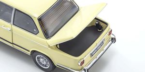 KYO08543ML 1/18 Scale BMW 2002 Tii Beige Model Diecast Car