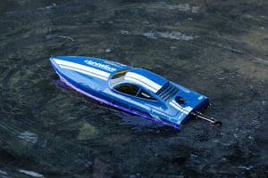RGRB1132 LightWave Electric Micro RTR Boat; Blue