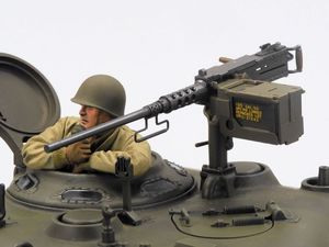 TAM56048 1/16 R/C M4 Sherman 105mm Howitzer (Mechanical Steering System)