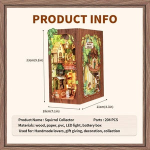 CUBDY03B Squirrel Collector Book Nook