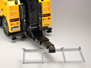 TAM56362    1/14 R/C Volvo FH16 Globetrotter 750 8x4 Model Tow Truck