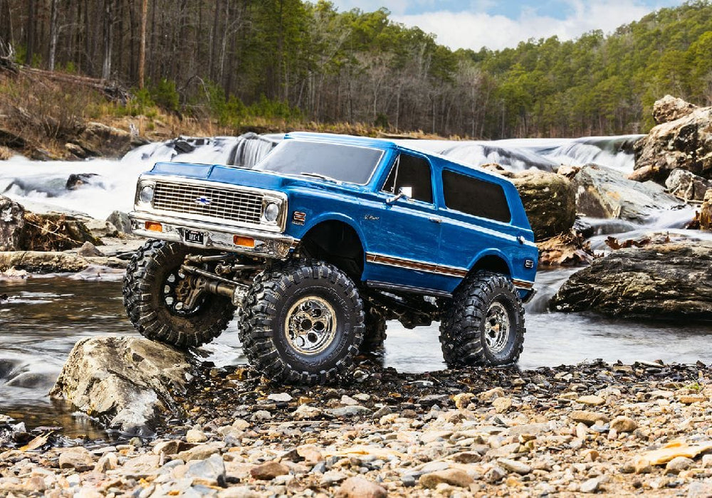 TRA92086-4BLUE Traxxas TRX-4 1972 K5 Blazer High Trail - Blue YOU will need this part #TRA2992   to run this truck