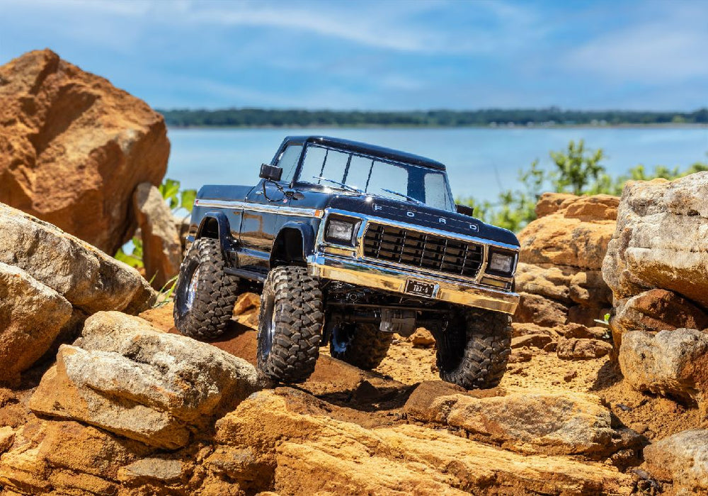 TRA92144-4BLACK Traxxas 1/10 TRX-4 1979 Ford F-150 Truck 4WD RTR - Black