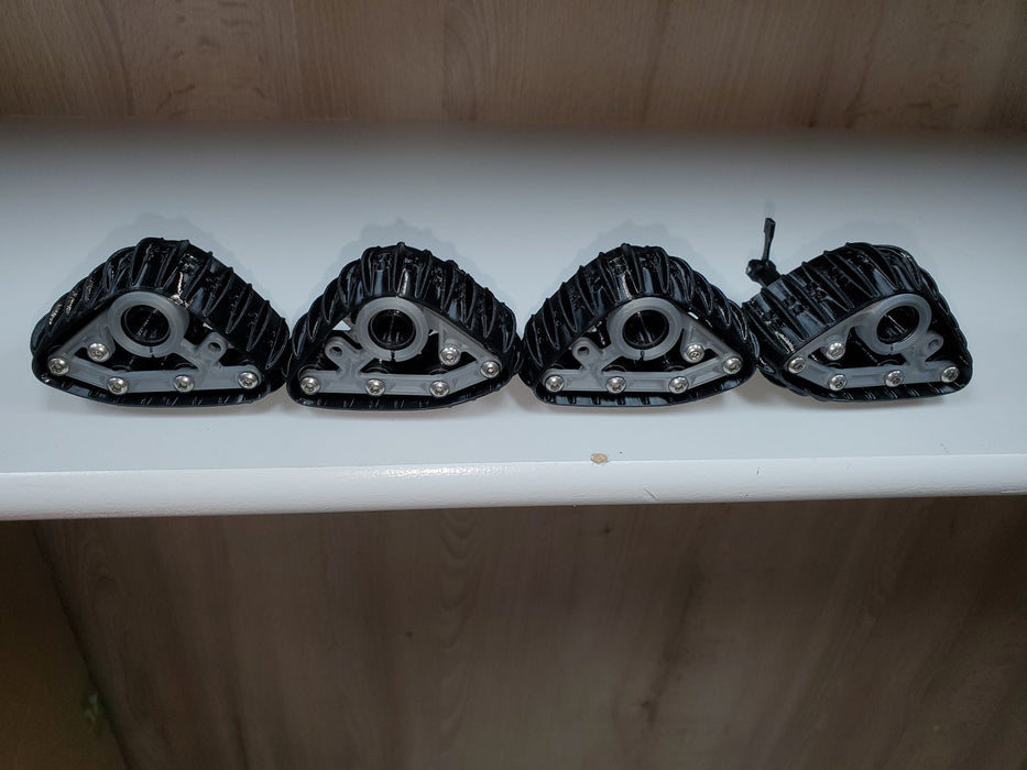 MTHOBBIES Gray track set for scx24 for extended Hotracing axle