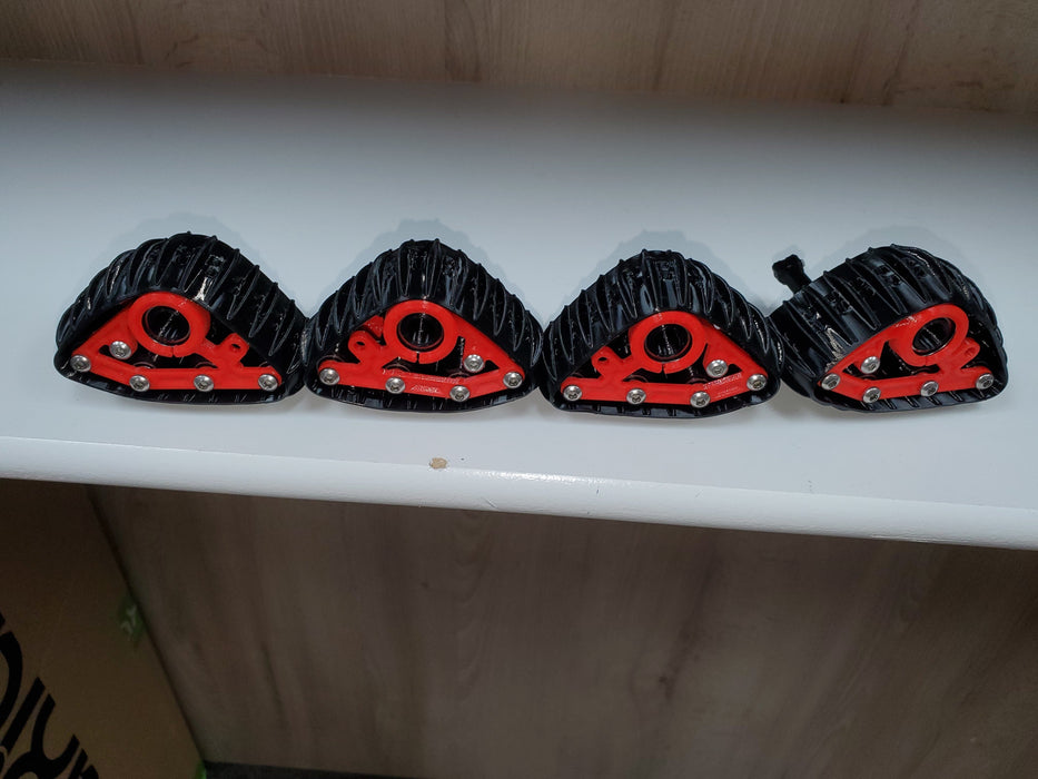 MTHOBBIES Red track set for scx24 for extended Hotracing axle
