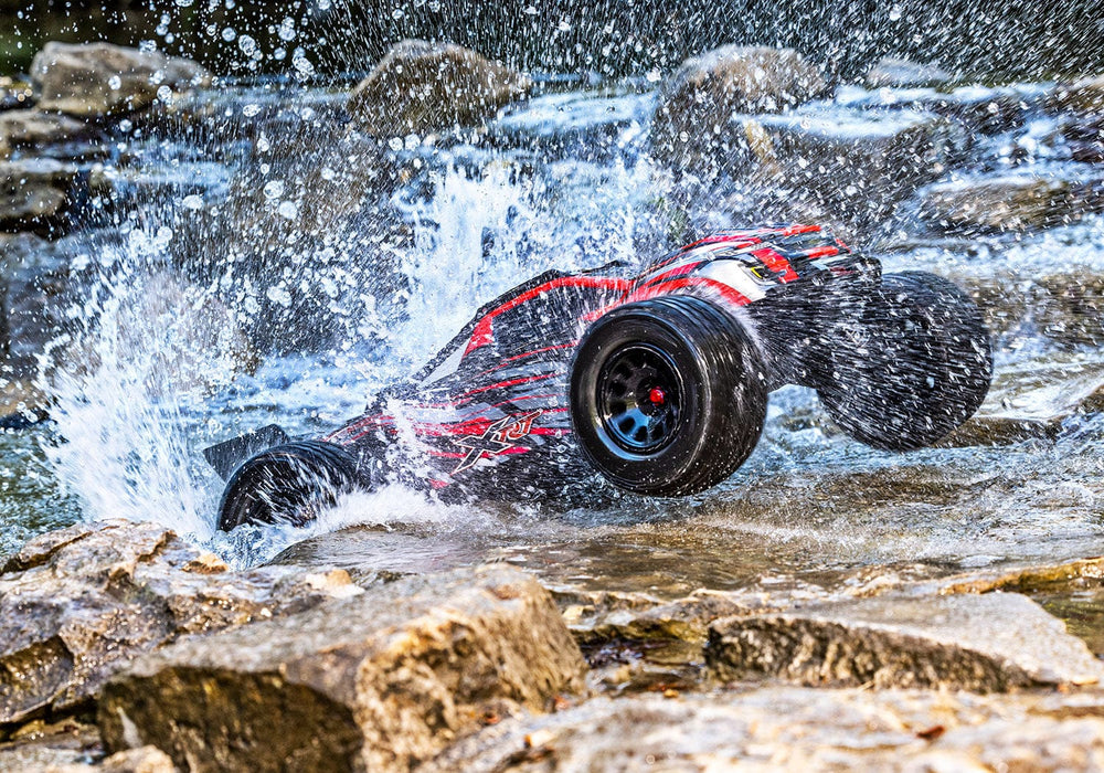 TRA78086-4 Traxxas X-Maxx Race Truck (XRT) - Blue YOU will need this part # TRA2997 to run this truck