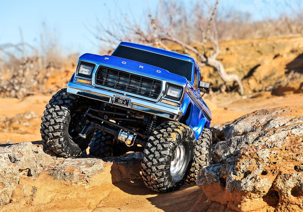 TRA92046-4BLUE Traxxas TRX-4 Ford F-150 Ranger XLT High Trail Edition - Blue ** *SOLD SEPARATELY YOU will need this part # TRA2992 to run this truck