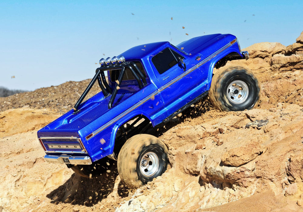 TRA92046-4BLUE Traxxas TRX-4 Ford F-150 Ranger XLT High Trail Edition - Blue YOU will need this part #TRA2992   to run this truck