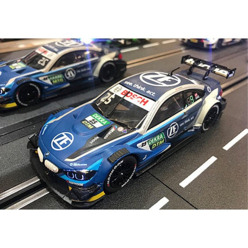 CARRERA 64171 	BMW M4 DTM "P.Eng, No.25"