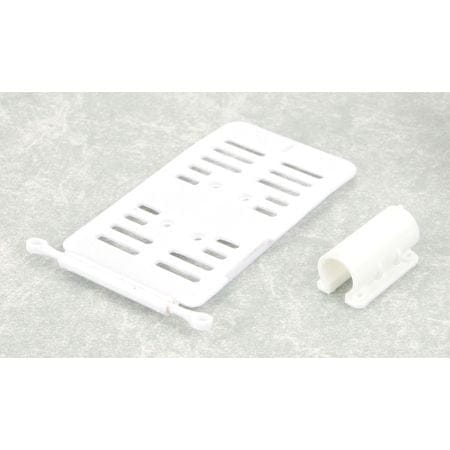 HBZ7112 Battery Door with Latch: Cub