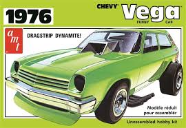 AMT1156 1/25 1976 Chevy Vega Funny Car