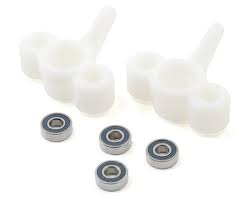 RPM80031  STEERING KNUCKLES WHITE T/E MAXX