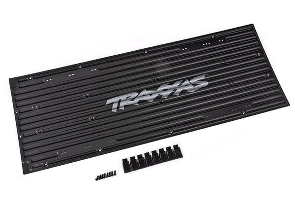 TRA8852X Traxxas Flatbed (With Wheel Chocks)