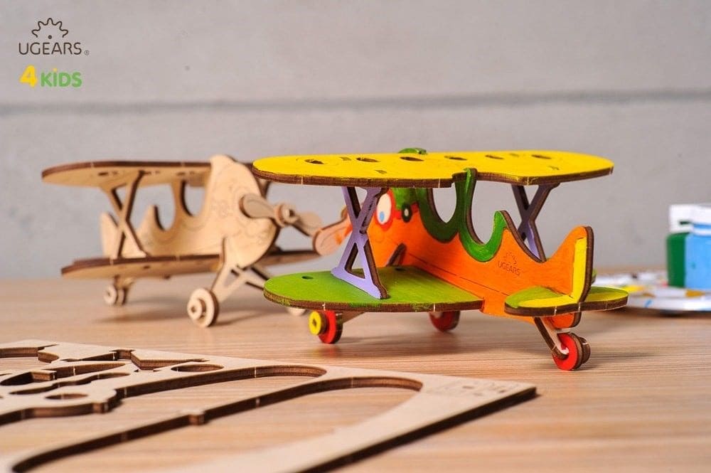 UGR30002 UGears Biplane 3D-puzzle Coloring Model - 23 pieces